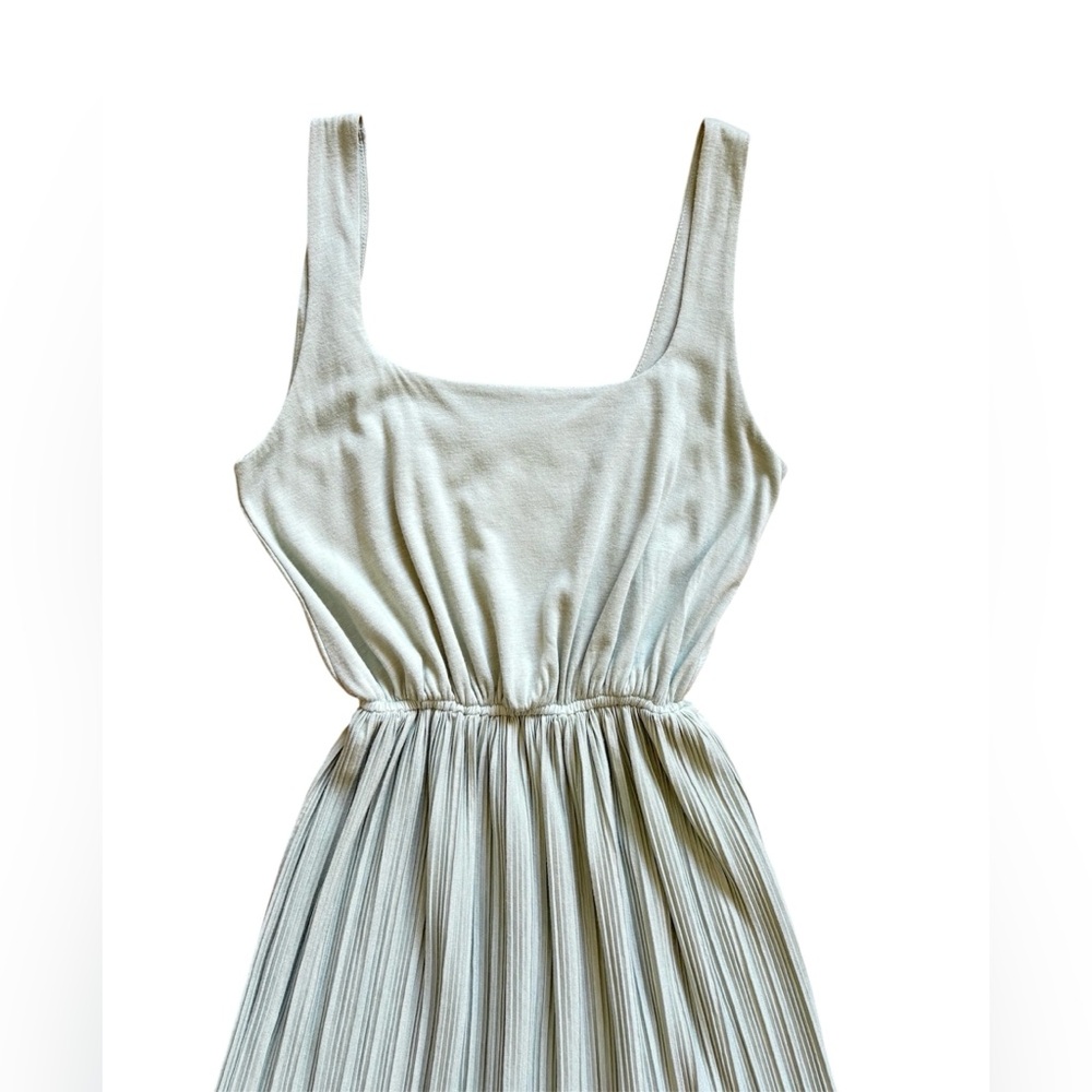 New Oak+Fort women's pleaded sleeveless midi summer dress light green size S - Picture 3 of 9